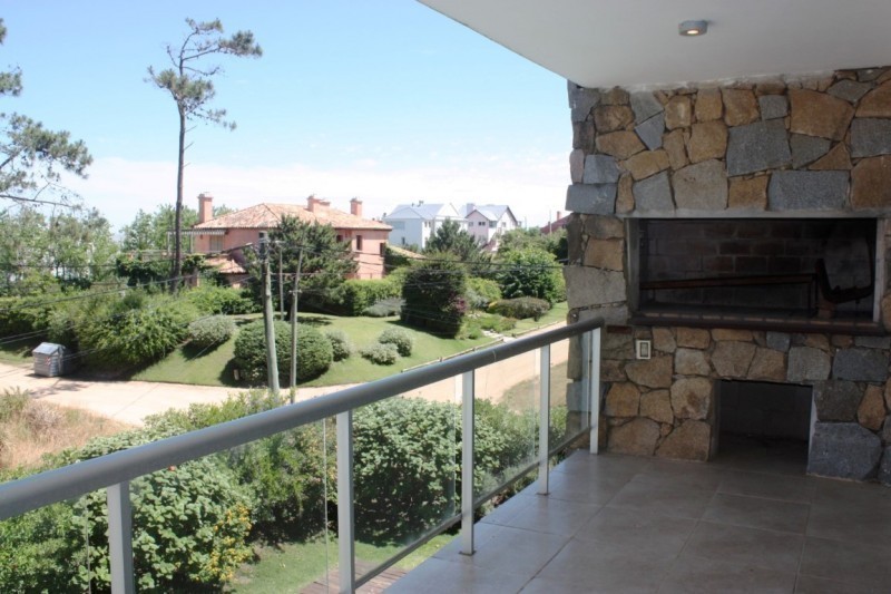 Casa en alquiler en Montoya